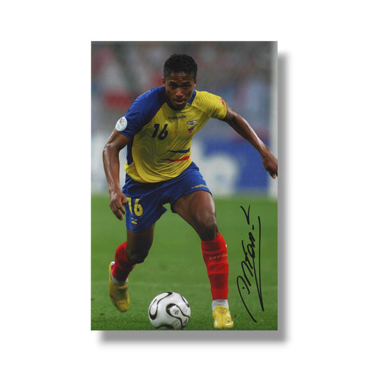 Antonio Valencia Signed Ecuador 12x8 Photo