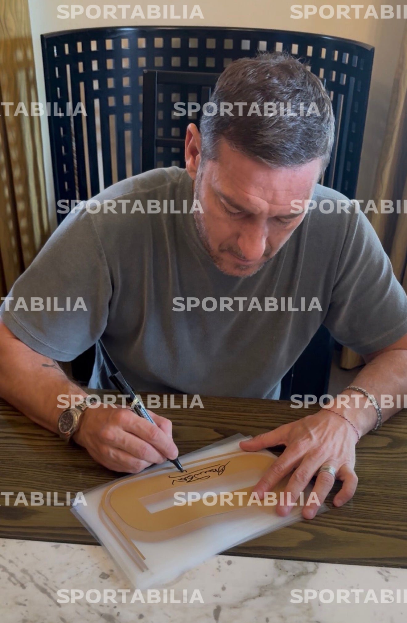 Francesco Totti Signed Italy 2006 World Cup Shirt- Deluxe Framed