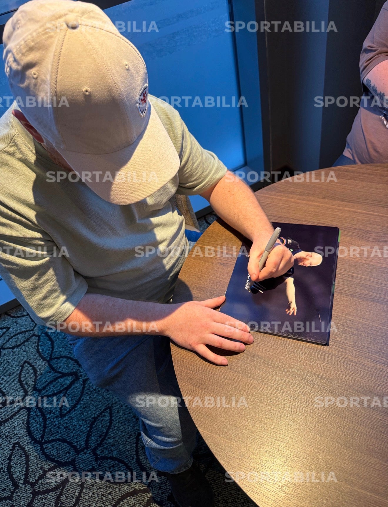 Justin Hood Signed World Championships 2026 Throw Photo- Deluxe Framed