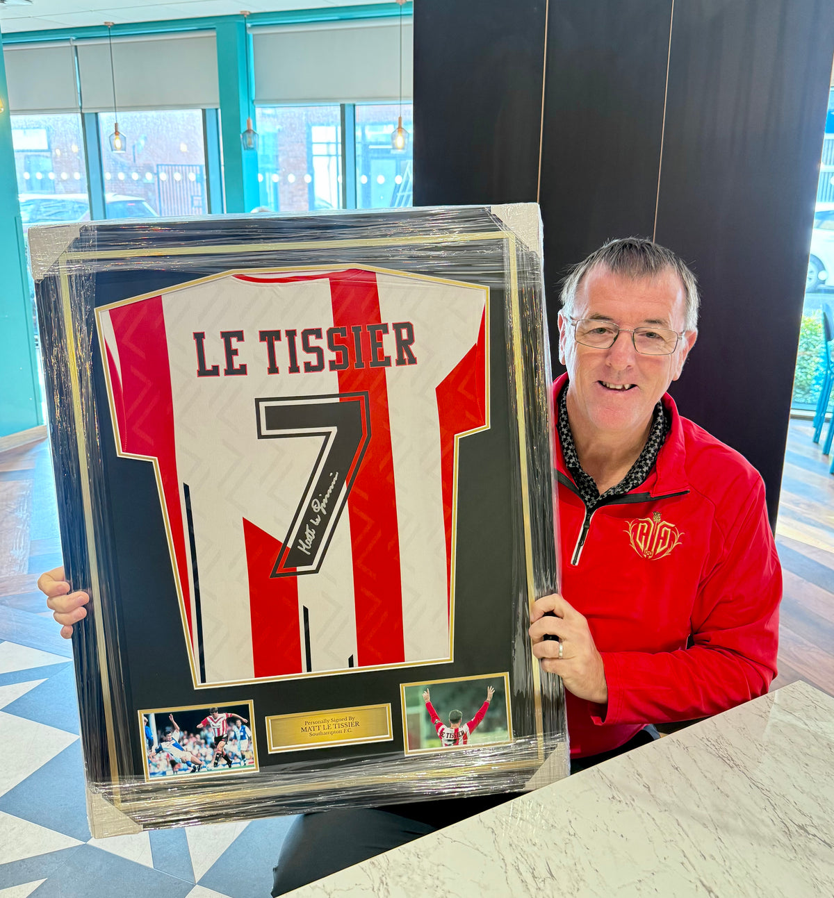 Matt Le Tissier Signed Southampton 1993-95 Home Shirt- Deluxe Framed