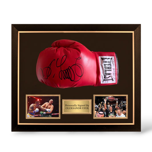 Oleksandr Usyk Signed Everlast Boxing Glove- Deluxe Dome Framed