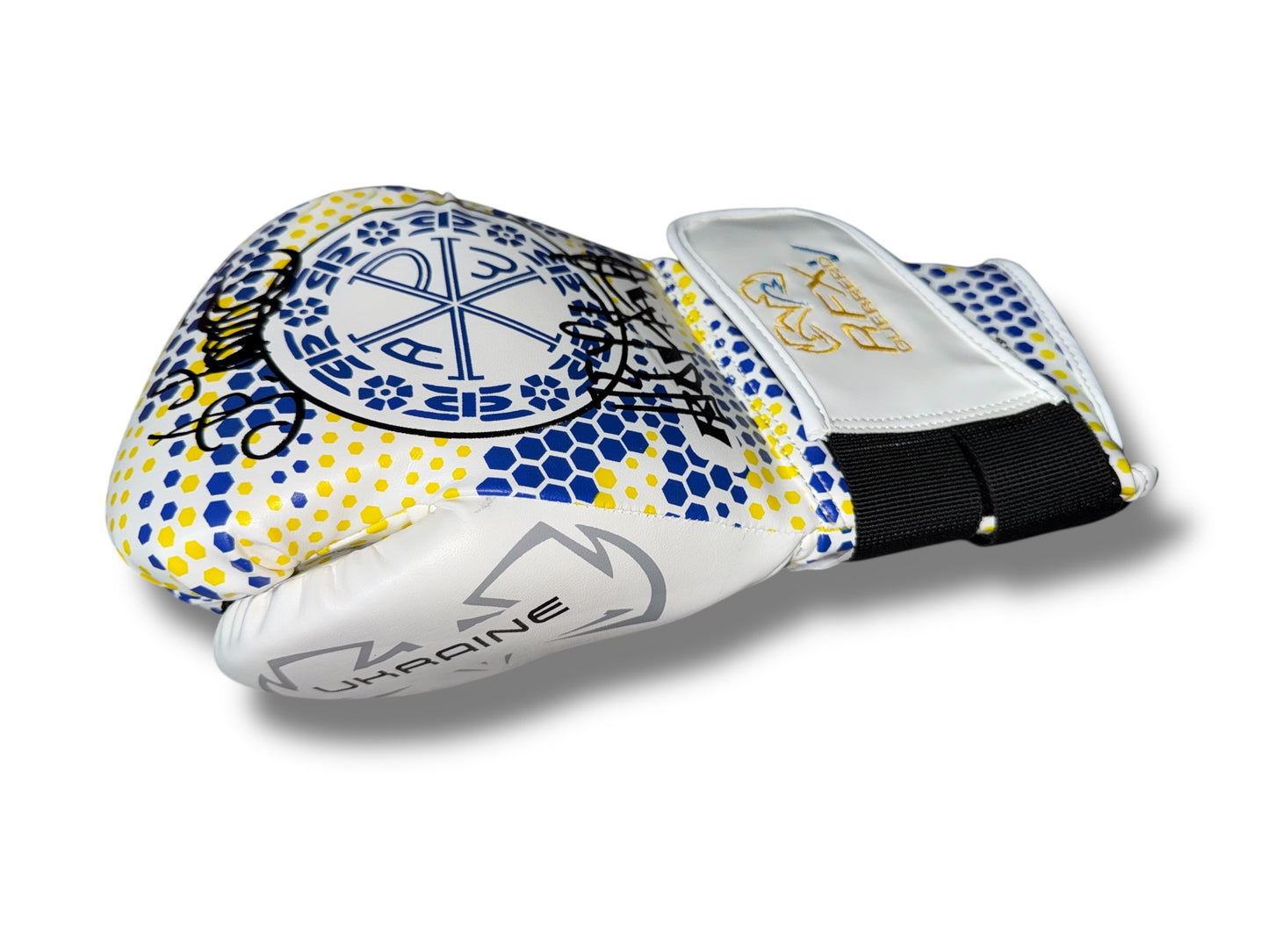 Oleksandr Usyk Signed Rival Boxing Glove- v Tyson Fury Fight 1